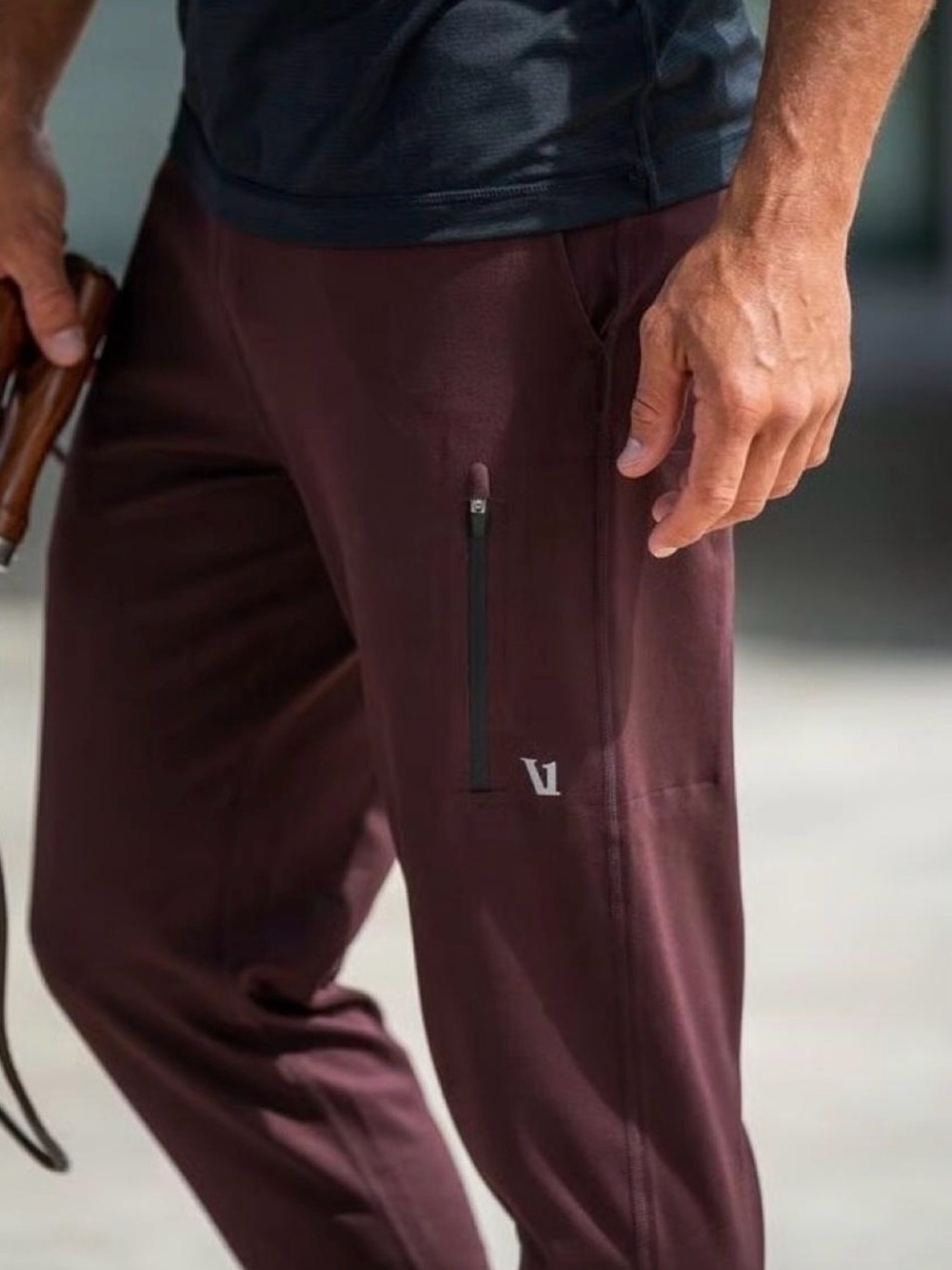 Vuori sunday performance maroon joggers mens size Large - Picture 2 of 9